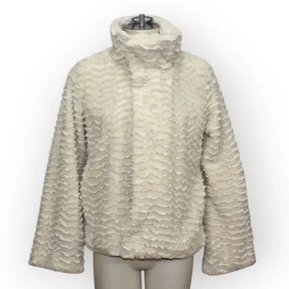 Patagonia Women's Pelage Jacket Small Pearl 28230 Apres EVEN SOFTER THAN FLEECE! - Picture 11 of 16